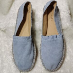 NWOB Talbots Izzy Espadrilles Light Blue Suede Slip-On Flats - Sz 8